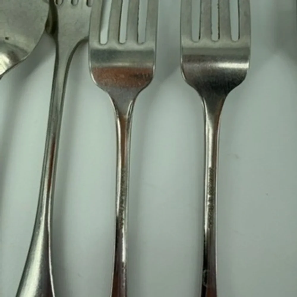 Oneida Round Tip Cabana‎ Stainless Flatware 6pc Lot Forks Spoons Replacement Set